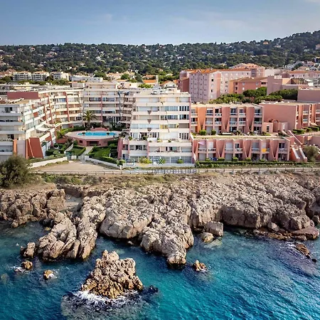 2⭐ Avec Piscine Et Parking à - Fr-1-472a-147 *