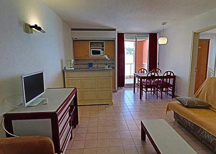 Appartement 2⭐ Avec Piscine Et Parking A Sete - Fr-1-472A-147 דירה Sète