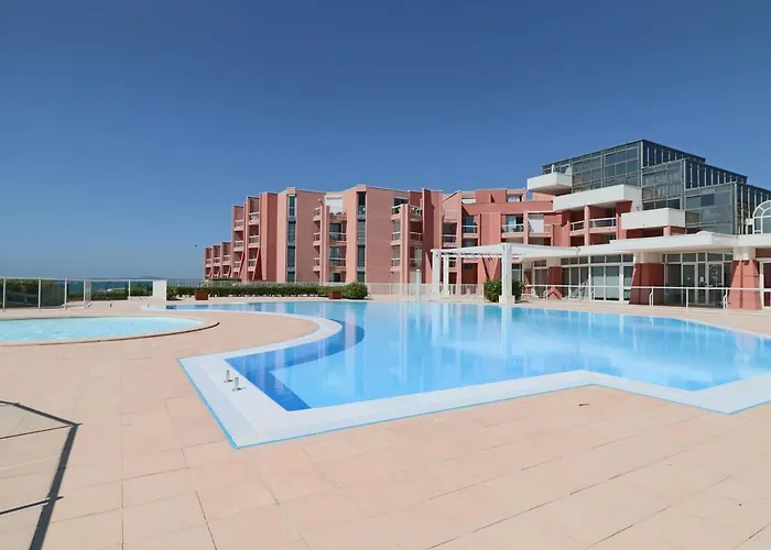 Appartement 2⭐ Avec Piscine Et Parking A Sete - Fr-1-472A-147 Sète